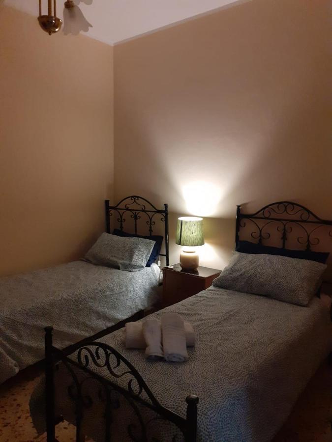 A Due Passi Dal Centro Villa Mazara del Vallo Luaran gambar